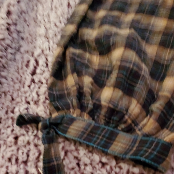 Top - Picture 4 of 5